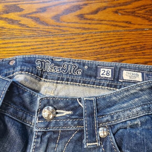 Miss Me boot cut jeans blingy cross sz 28 - Picture 4 of 5